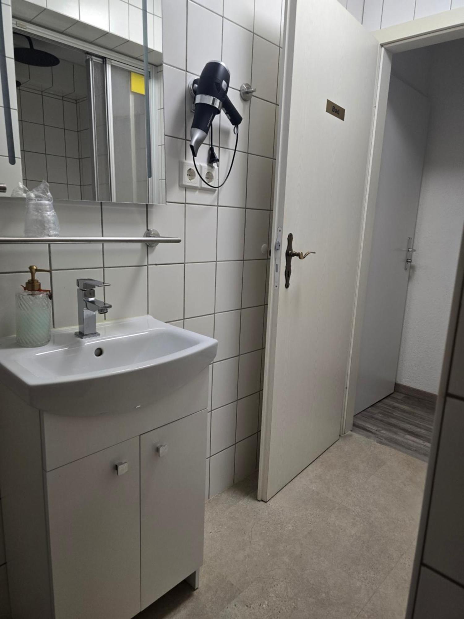 Double Room Private Bathroom