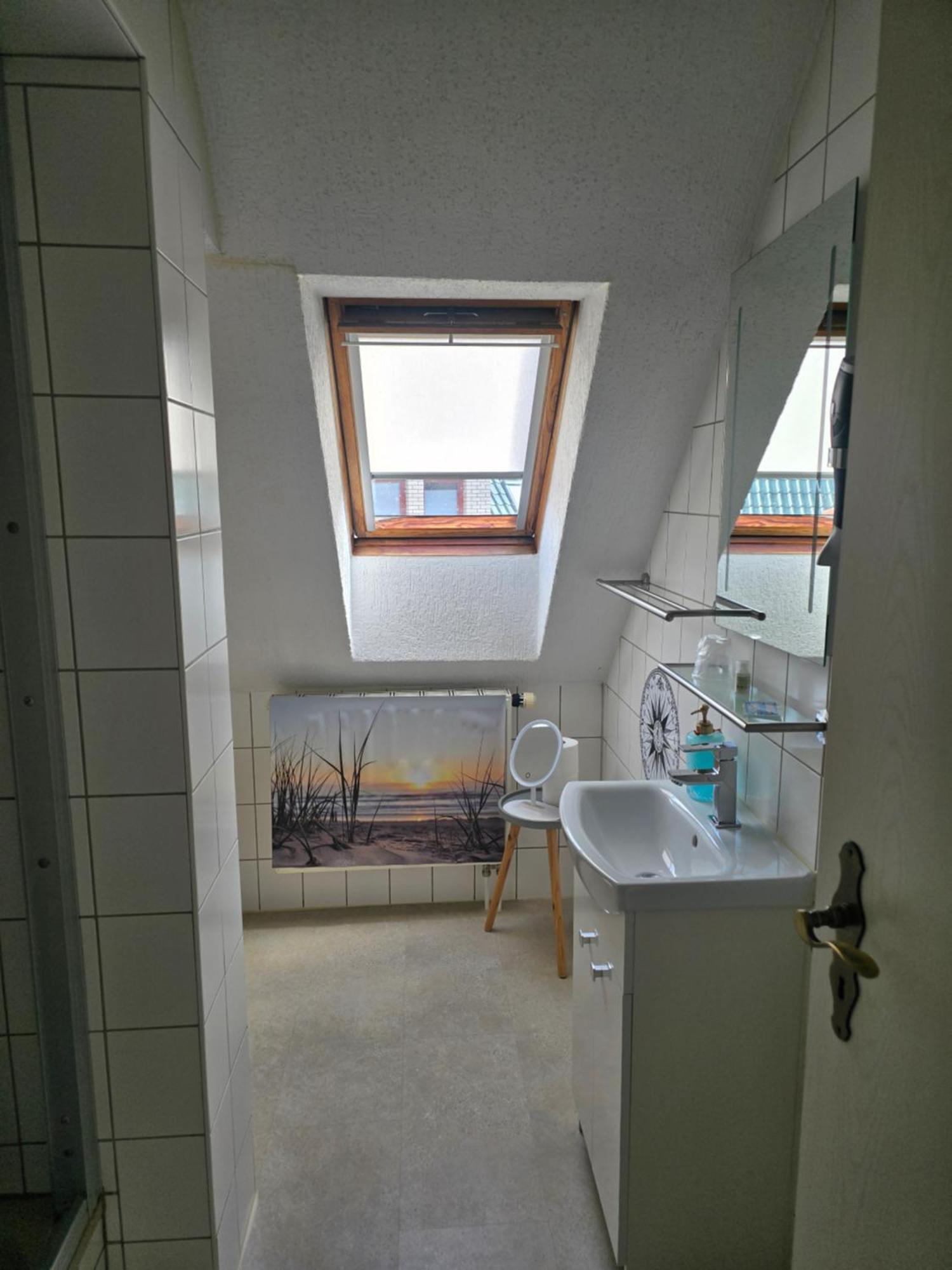Double Room Private Bathroom